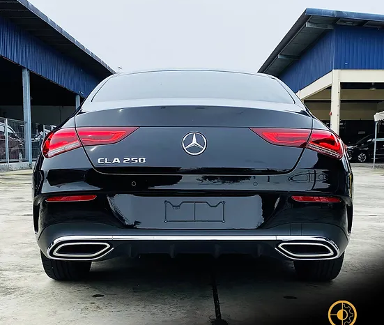 
								2021 MERCEDES CLA250 AMG full									
