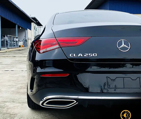 
								2021 MERCEDES CLA250 AMG full									