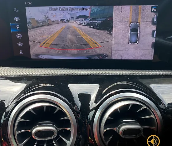
								2019 MERCEDES A180 AMG full									