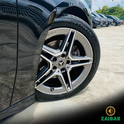 2019 MERCEDES A180 AMG
