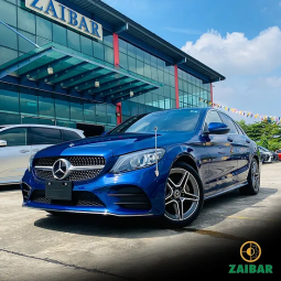 2019 MERCEDES C200 AMG