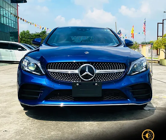 
								2019 MERCEDES C200 AMG full									