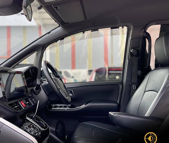 
								2018 TOYOTA VOXY ZS KIRAMEKI full									