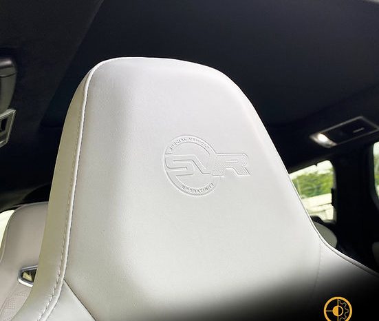 
								2021 LAND ROVER RANGE ROVER SPORT SVR full									
