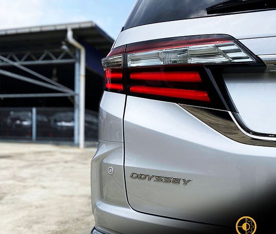 
								2018 HONDA ODYSSEY ABSOLUTE EX full									
