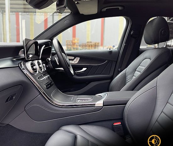 
								2020 MERCEDES GLC300 AMG COUPE 4MATIC PREMIUM PLUS full									