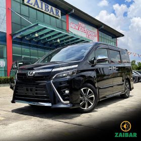 2018 TOYOTA VOXY ZS KIRAMEKI