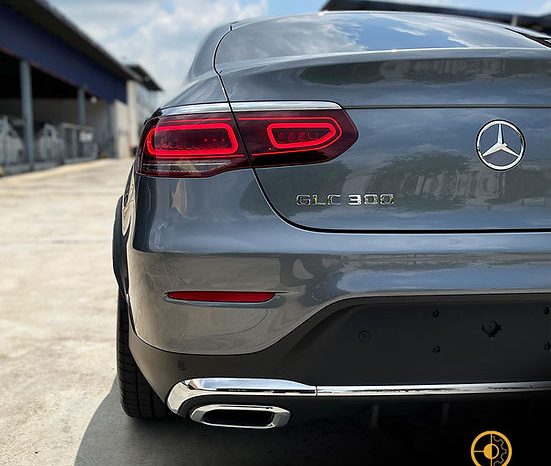 
								2020 MERCEDES GLC300 AMG COUPE 4MATIC PREMIUM PLUS full									